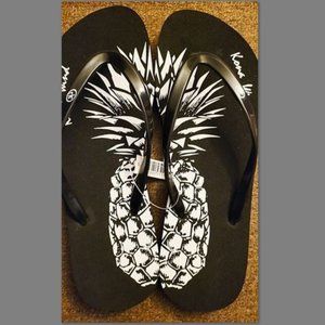 Kona Wind Pineapple Hawaiian Slippers Flip Flops